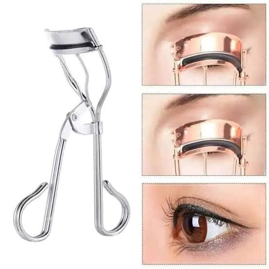 Eyelash curler + Beauty Blender