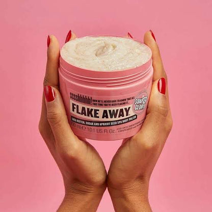 Soap and Glory Body Scrub Flake Away 300g