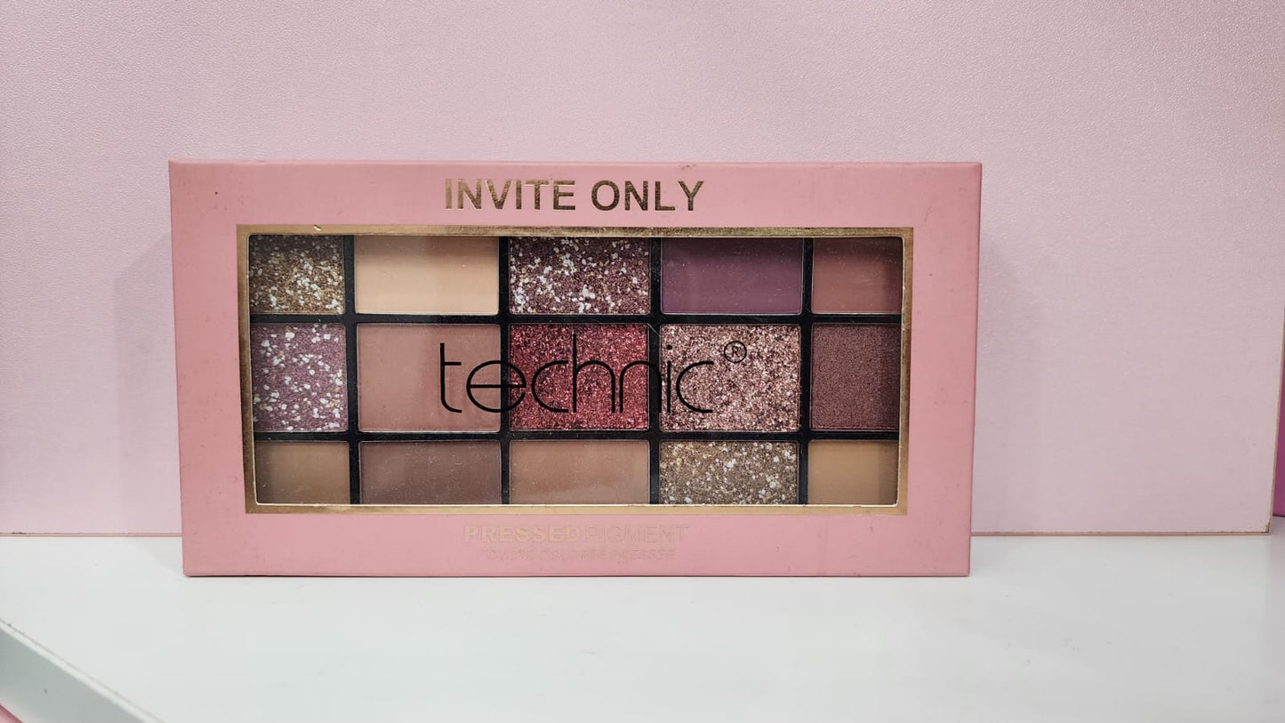 Technique Eyeshadow 15 Colors